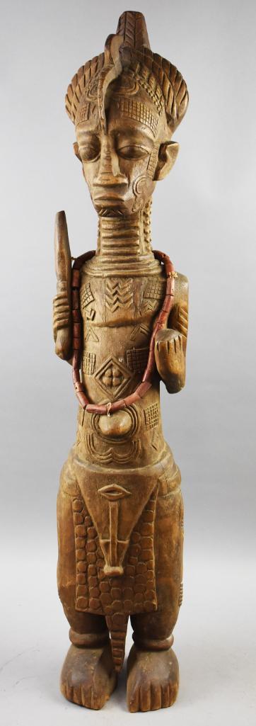 Hand Carved African Royalty Statue (1 of 17)