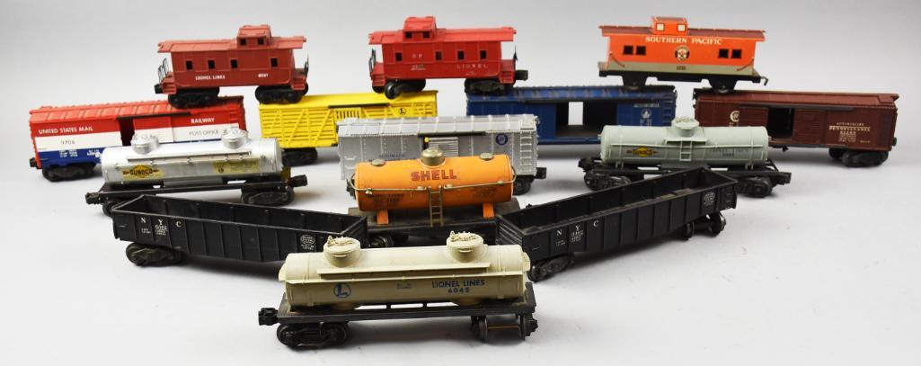 Vintage Misc Lot Lionel O Gauge Train Cars (1 of 4)