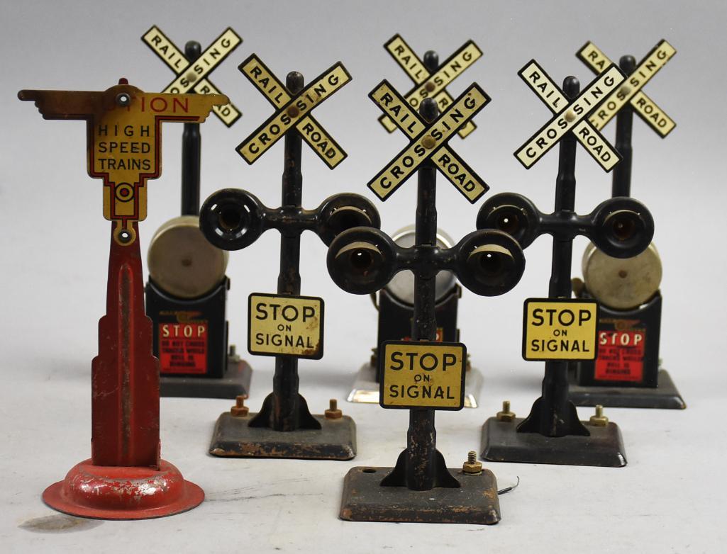 Vintage Marx O Gauge Railroad Crossing Signs (1 of 6)