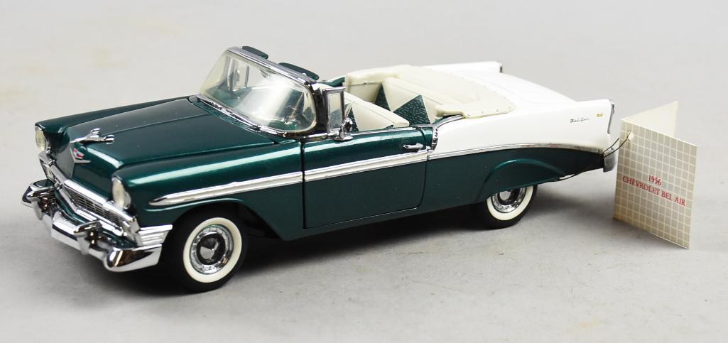 Franklin Mint 1956 Chevy Bel Air Convertible (1 of 14)