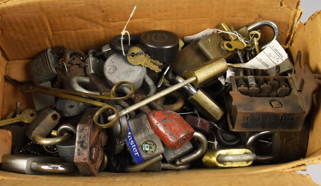 Misc Box Lot of Vintage Padlocks & Keys (1 of 5)