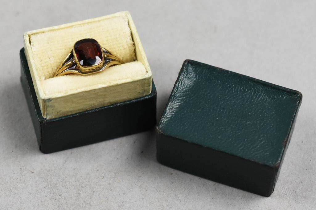 Antique  10K Gold & Tourmaline Gemstone Ring (1 of 6)