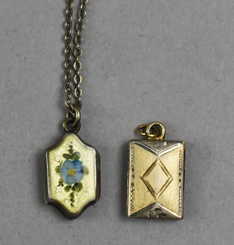 Vintage Enamel Necklaces, Earrings CORO (1 of 7)