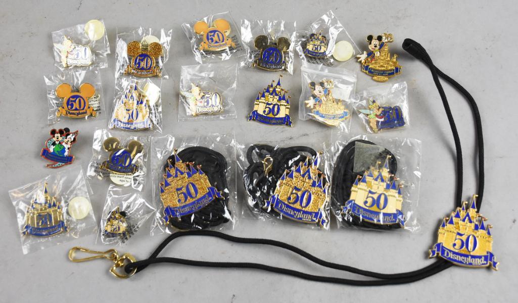 2005 Disneyland 50th Anniversary Pins + Bolos (1 of 5)
