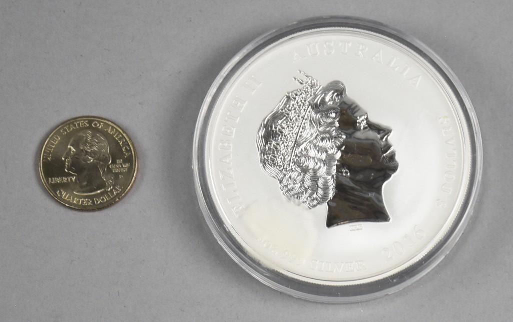 2016 Elizabeth II Australia $8 5 Oz Silver Coin: 2016 Elizabeth II Australia $8 5 Oz Silver Coin, measures 3" across