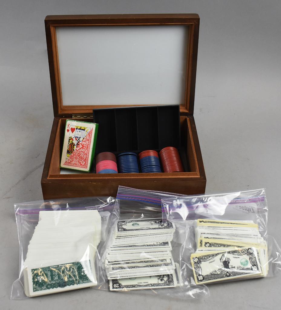 Boxed Poker Chips & Play Money (1 of 3)