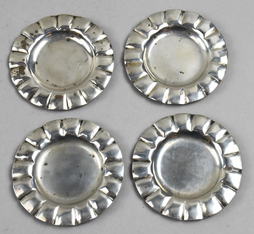 Vintage Juvento Lopez Reyes Mexican Sterling Plates: Cute set of four vintage Mexican sterling plates. all are approx. 4" across and are marked JLR Hecho en Mexico 925. Overall approx weight is 5 troy ounces.