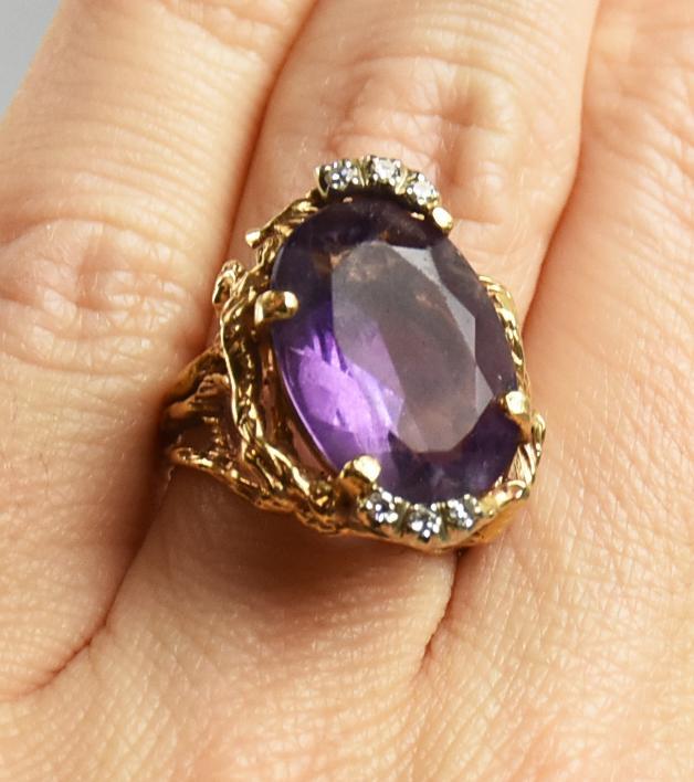 Beautiful Amethyst & Diamond Ring Size 6 (1 of 5)