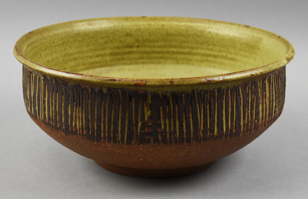 c1980 Robert Ramsey (20th C) Studio Art Pottery (1 of 4)