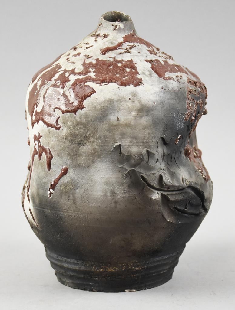 Ka Kwong Hui (1922-2003) Art Pottery Vase, Signed (1 of 6)