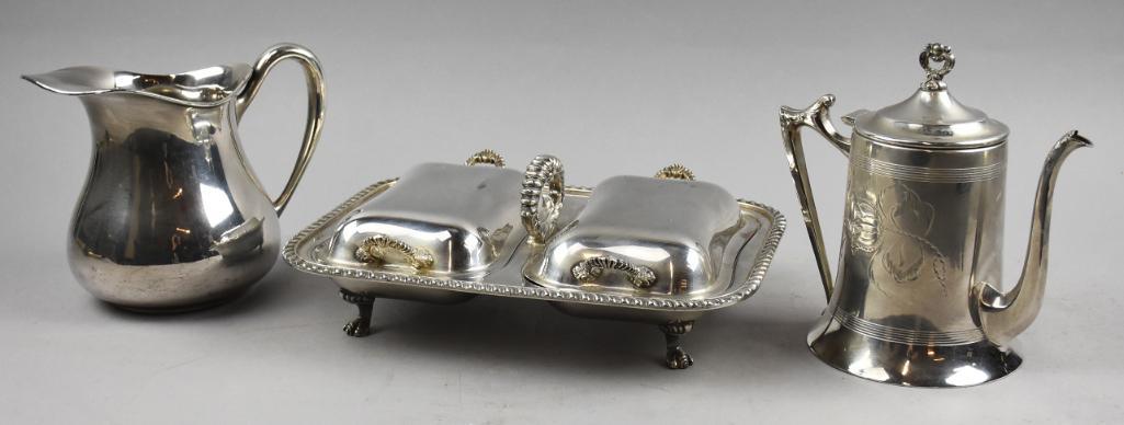 Vintage Silverplate Serving Pieces, English Silver, W.P.Co (1 of 10)