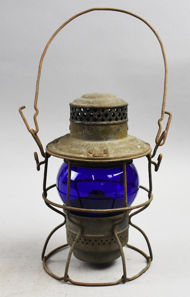 c1935 Adlake Kero Railroad Lantern, Cobalt Globe (1 of 6)
