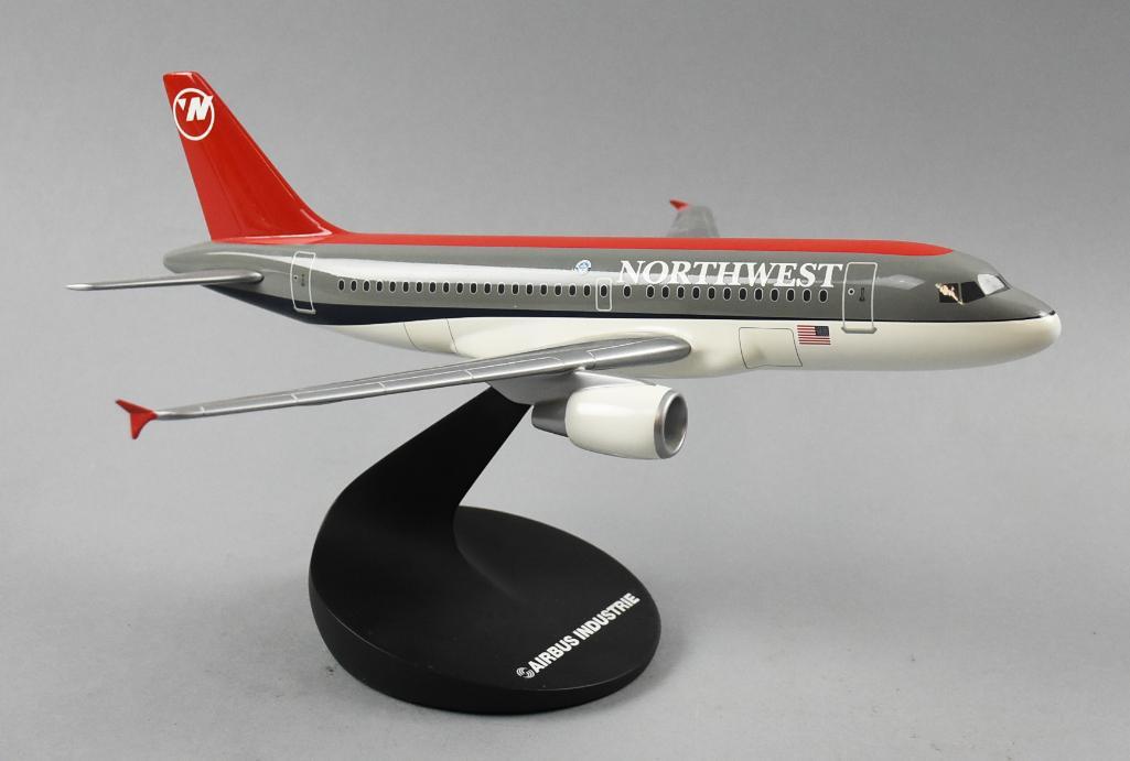 Pacific Miniatures Northwest Airlines Model Airplane w/ Box (1 of 7)