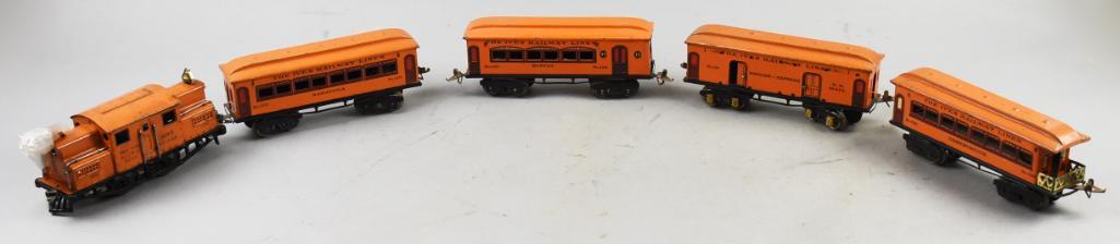 Prewar Ives 3252 Electric Engine w/ Passenger Cars (1 of 7)