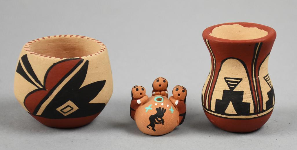 Vintage Caroline Sando Jemez Vases, FL Storyteller (1 of 5)