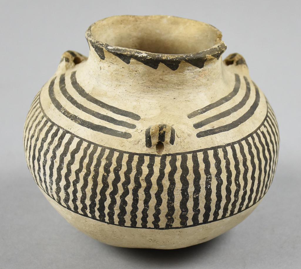 950-1200 AD Mogollon Snowflake Black-White Canteen: Gorgeous piece of Native American pottery in this canteen. It is dated from 950-1200 AD, culture is Mogollon (North Central Arizona and New Mexico). Snowflake black and white white stripes throughou