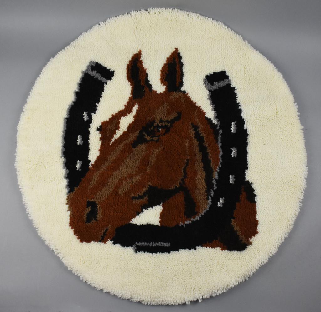 Vintage Horse Bust & Horseshoe Hooked Rug (1 of 5)