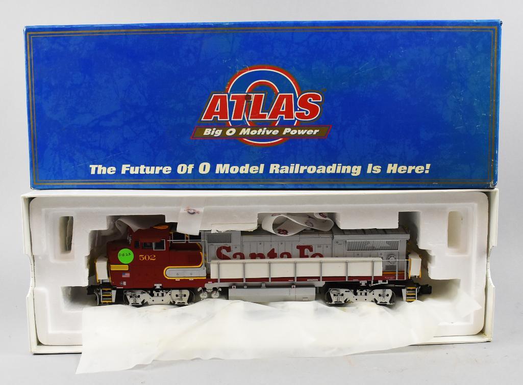 "Atlas ""O"" Dash 8-40BW Diesel Santa Fe #6851 Orig. Box": "Atlas ""O"" Dash 8-40BW Diesel Santa Fe #6851 Orig. Box. From the estate of a husband and wife super collector team."