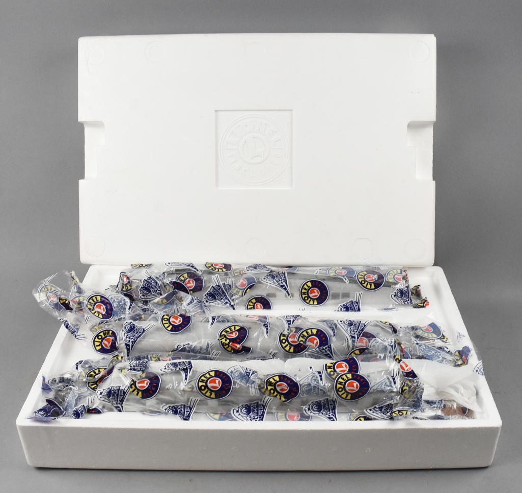 Lionel Pioneer Zephyr, Full Set, No. 51008 Auction