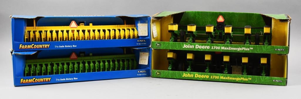 Ertl John Deere & Farm Country Harvest Equipment (1 of 4)