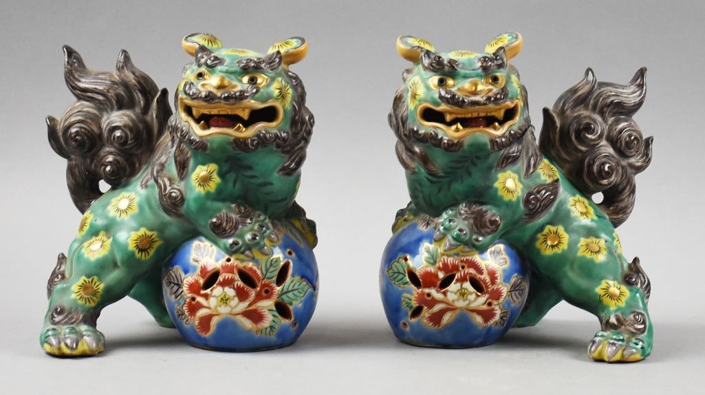 c1930 Japanese Kutani Porcelain Foo Lions Dogs (1 of 8)