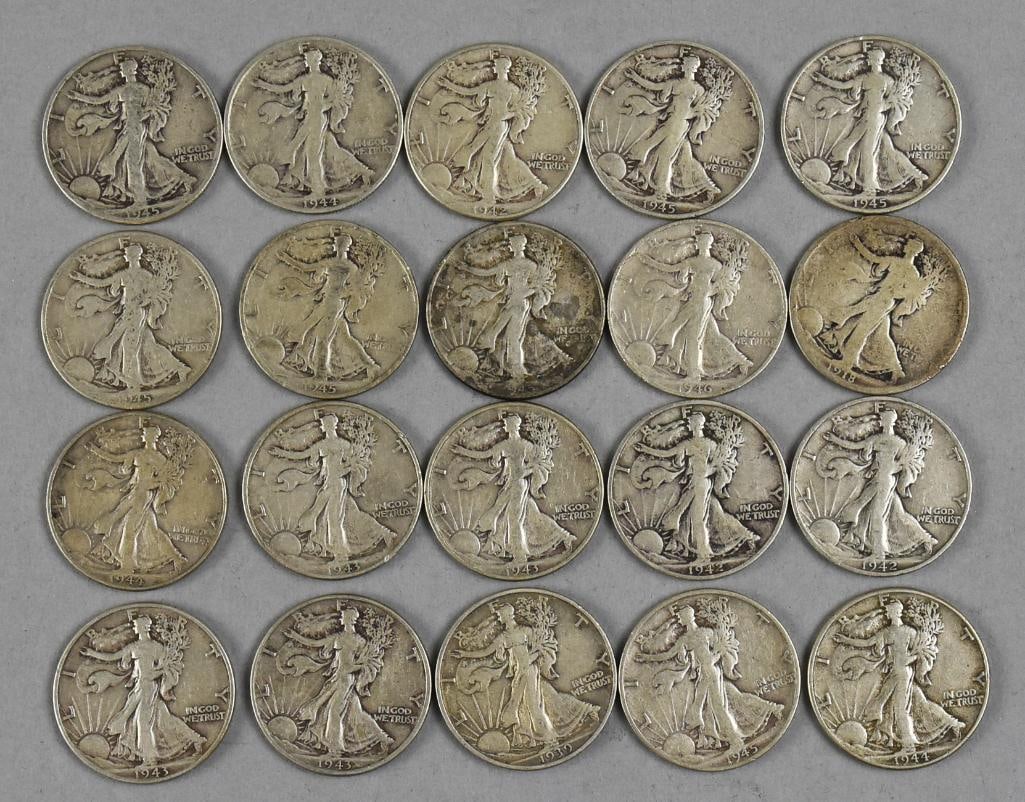 (20) 1939-1946 Walking Liberty Half Dollars: 1939-1945 Walking Liberty Half Dollars, includes one 1918. The rest are 1939, two 1942, four 1933, four 1944, seven 1945 and a 1946.