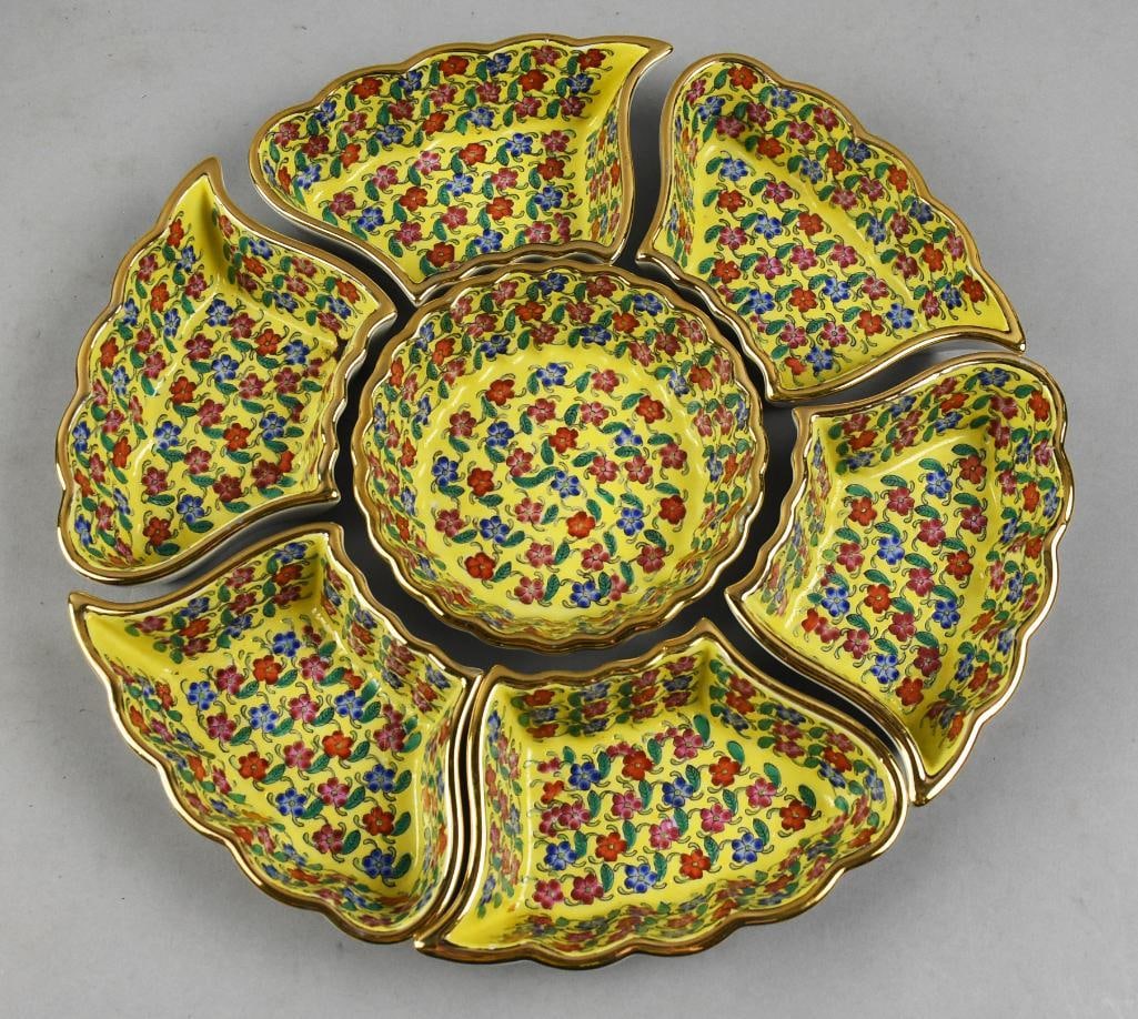 Mid 20th C Qianlong Chinese Porcelain Sweetmeat Dishes (1 of 6)