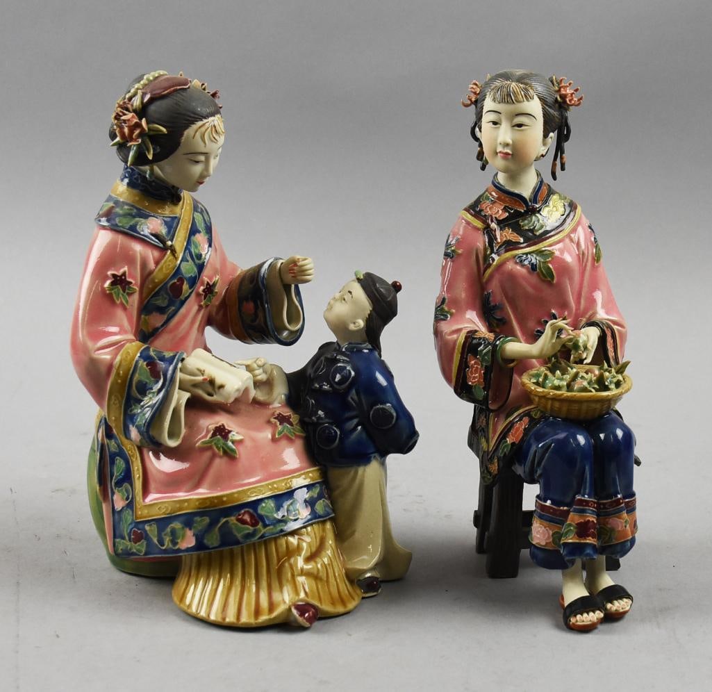 Chinese Wucai Porcelain Mother & Children Sculptures (1 of 8)