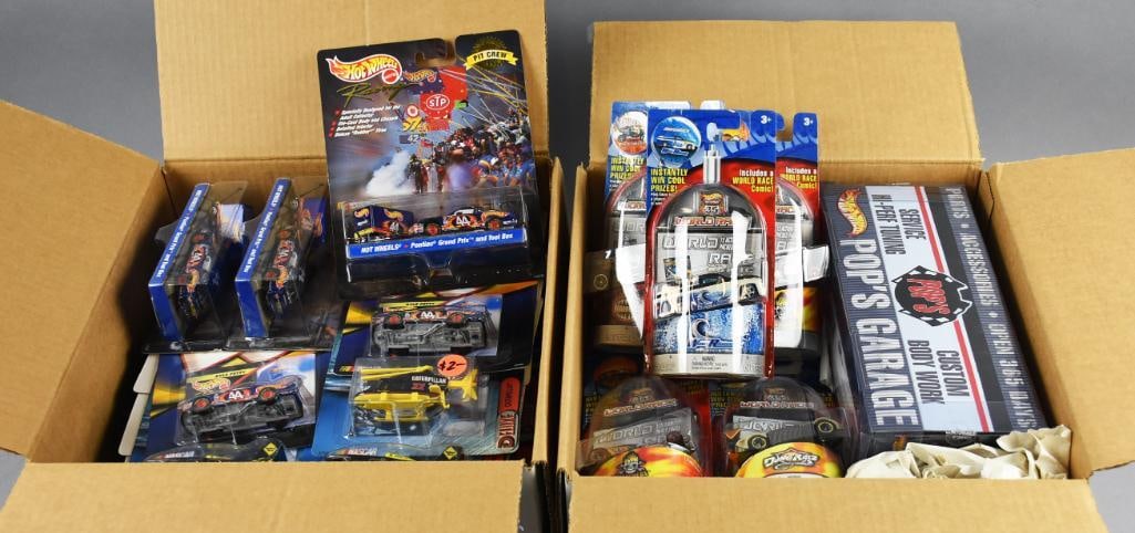 (63) 1998-2002 Matchbox Racing & Mixed Lot-Carded - NOS: Lot is 63 1998-2002 Matchbox Racing & Mixed Lot-Carded - NOS. Racing: 17 Hot Rods, 15 Dragin' Wagons, nine Hydroplane, three Pontiac Grand Prix, two Kyle Petty and one Helicopter. Mixed: five assorted
