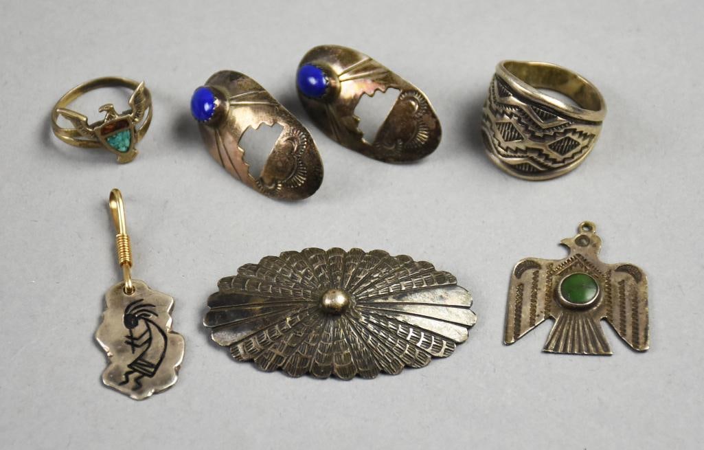Vintage Misc Native American and Gemstone Jewelry Lot (1 of 8)