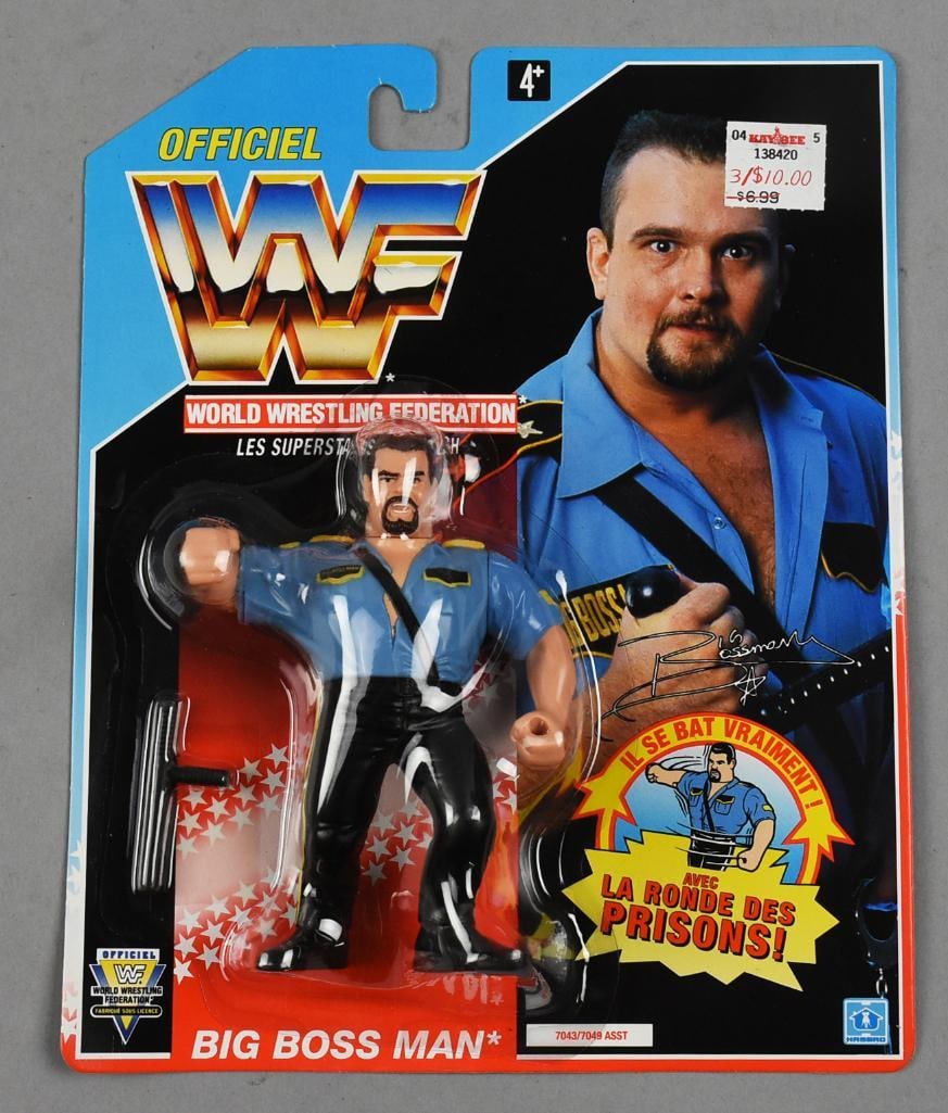 WWF Big Boss Man w/ The Prison Round - Carded - NOS - French: French Hasbro WWF Big Boss Man w/ The Prison Round - Carded - NOS. From the home of the largest toy collector on the west coast.