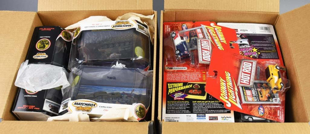 (32) 2000 Matchbox & 2003 Johnny Lightning, Carded-NOS (1 of 5)
