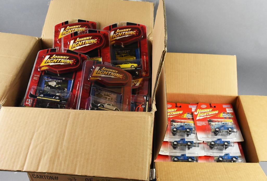 (64) 2002-03, 2007 Johnny Lightning Assorted-Lt Ed-NOS (1 of 5)