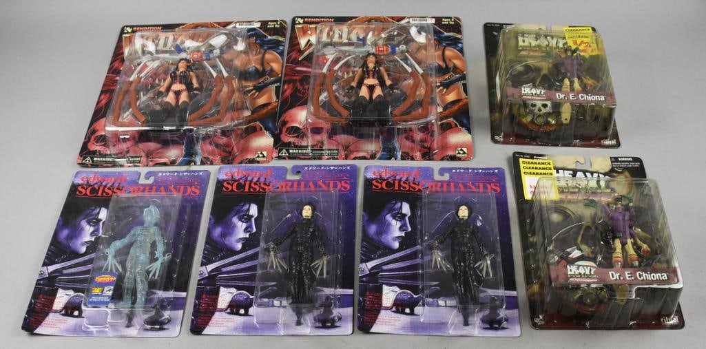 (7) 1998-2000 Edward Scissorhands PLUS Action Figs-MOC-NOS: Lot is seven 1998-2000 Edward Scissorhands PLUS Action Figs-MOC-NOS. Consists of two Edward Scissorhands plus a variant Preview Limited Comic Con, two Widow figures and two Heavy Metal Dr. Chiona. Sin