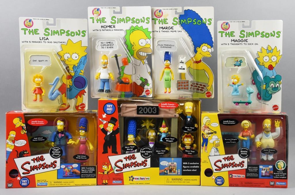 (7) 1990, 2002 The Simpsons Action Figs/Play Sets-MIP-NOS: Lot is seven 1990, 2002 The Simpsons Action Figs/Play Sets-MIP-NOS. Lot includes 1990 Mattel Lisa, Homer, Marge and Maggie. Playmates play sets are High School Prom, Mobile Home and New Year's Eve. Si