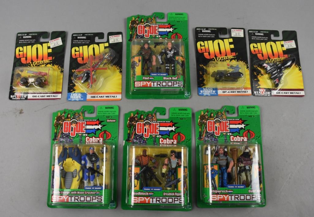 (8) 1996, 2003 Hasbro GI Joe Extreme & Cobra-MOC-NOS: Lot is eight 1996, 2003 Hasbro GI Joe Extreme & Cobra-MOC-NOS. Lot includes die cast Bone Splitter, Tiger Hawk, Sand Striker and Sky Stalker. Double figured cards Flint/Blackout, Roadblock/Dreadnok Ri