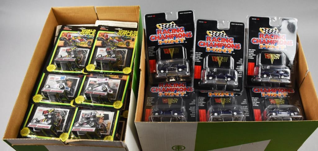 (62) 1993 Racing Champions Corvette-Outlaws-MOC-NOS: Lot is 62 1993 Racing Champions Corvette-Outlaws-MOC-NOS. Lot is 22 Corvette-15 Red, 7 Blue and 40 assorted World of Outlaws. Single owner collection from the largest toy collector on the West Coast.
