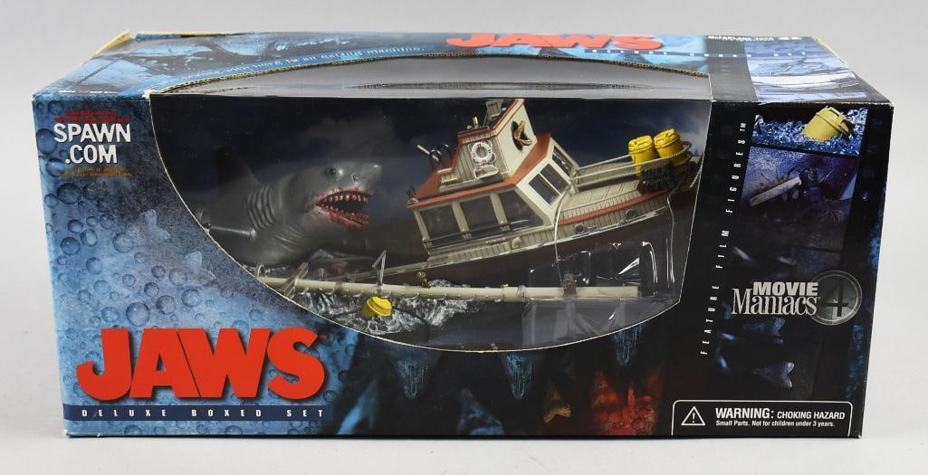 Mcfarlane Movie Maniacs Jaws Deluxe Box Set