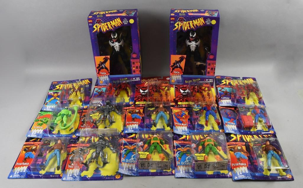 (17) 1994 Toy Biz Spiderman Action Figures-MIP-NOS: Lot is 17 1994 Toy Biz Spiderman Action Figures-MIP-NOS. Including but not limited to Peter Parker, Alien Spider Slayer, Scorpion, Venom deluxe edition and more. Single owner collection from the large