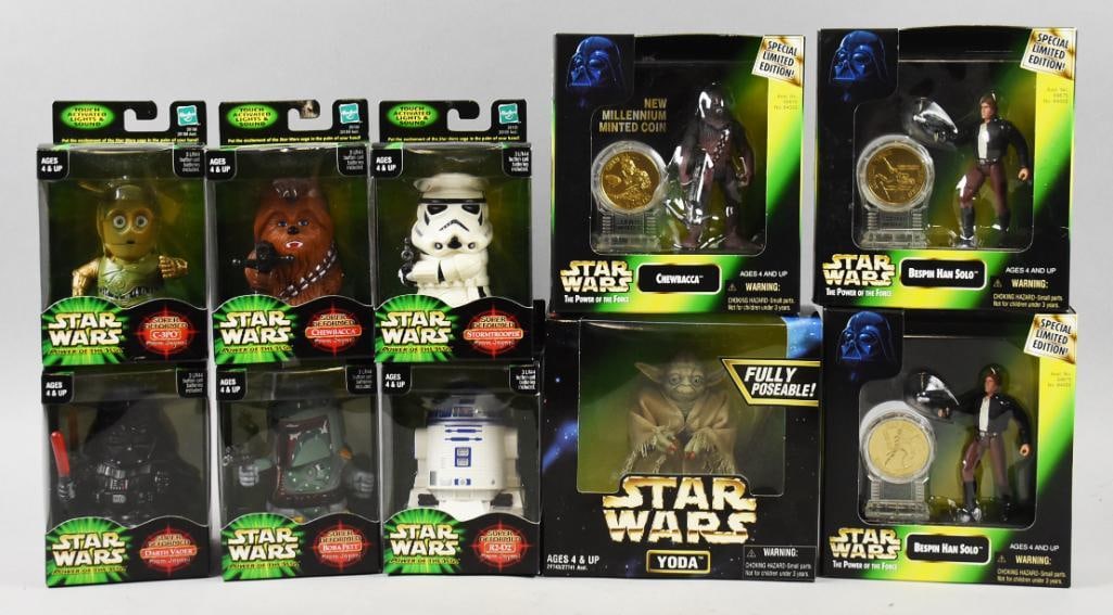 (10) 1997, 2001 Kenner/Hasbro Star Wars Action Figs-MIB-NOS: Lot is 10 1997, 2001 Kenner/Hasbro Star Wars Action Figs-MIB-NOS. Includes 1997 Chewbacca, Posable Yoda and two Bespin Han Solo and 2001 Chewbacca, R2D2, Darth Vader C3PO, Stormtrooper and Boba Fett. 