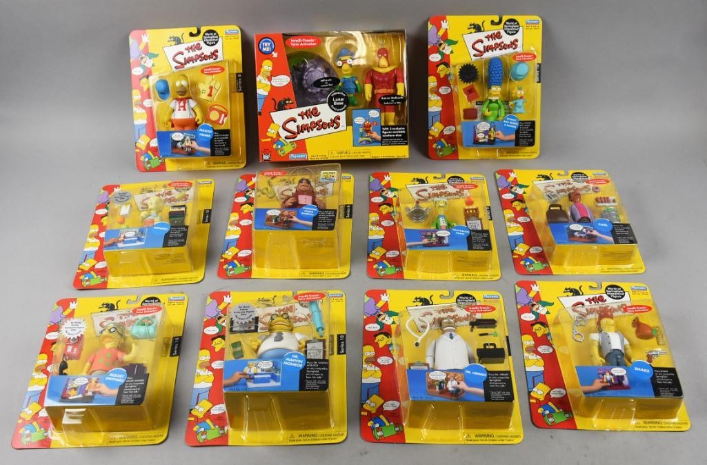 (11) 2001-02 Playmates Simpsons Action Figures-MOC-NOS: Lot is 11 2001-02 Playmates Simpsons Action Figures-MOC-NOS. Lot includes Snake, Marge/Maggie, Mascot Homer, Dr. Marvin Monroe, Carl, Dr. Hibbert and more. No duplicates. Single owner collection from