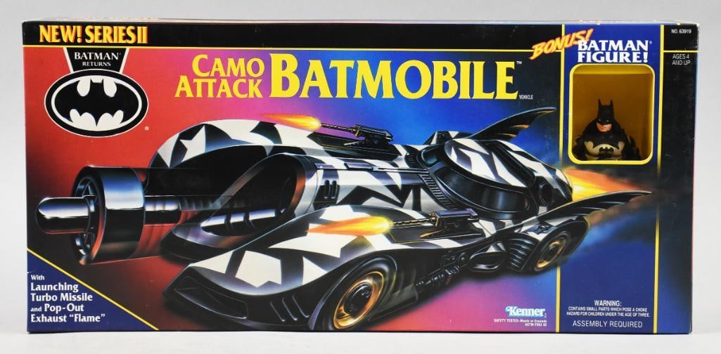 1994 Kenner Batman Camo Attack Batmobile-MIB-NOS: 1994 Kenner Batman Camo Attack Batmobile-MIB-NOS. Single owner collection from the largest toy collector on the West Coast.