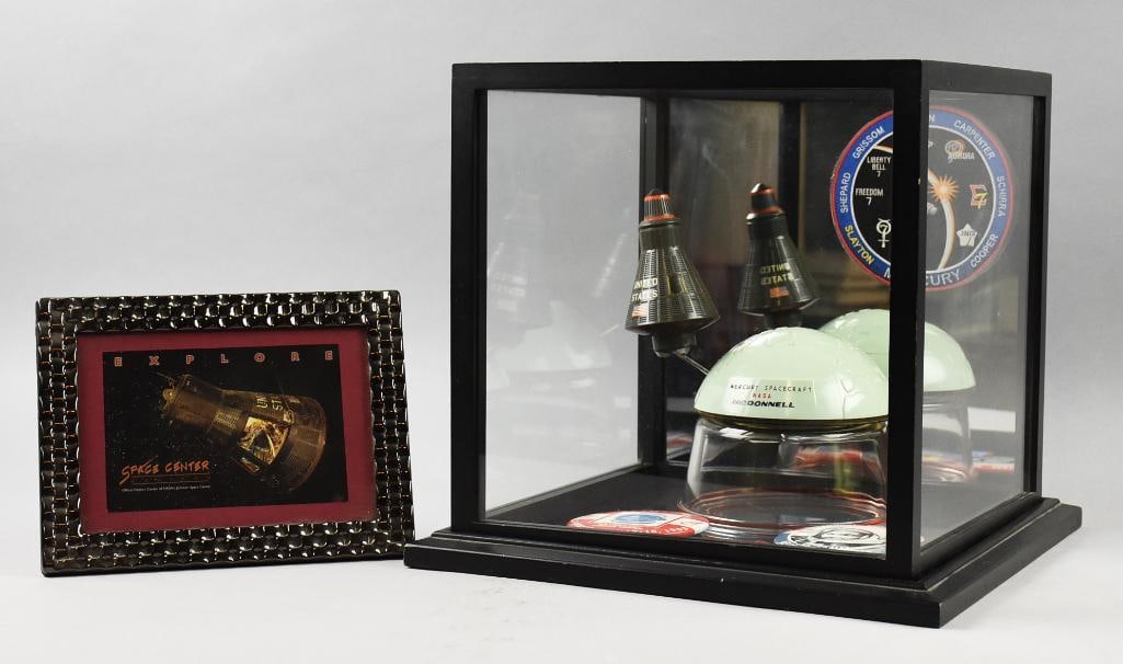 McDonnell Mercury Spacecraft Model Diorama/Pins & Patches: This is a fun space related diorama. The desktop model Mercury Spacecraft is circling a half dome of earth and is attributed to Topping Inc. Includes two different Mercury uniform patches and two diff