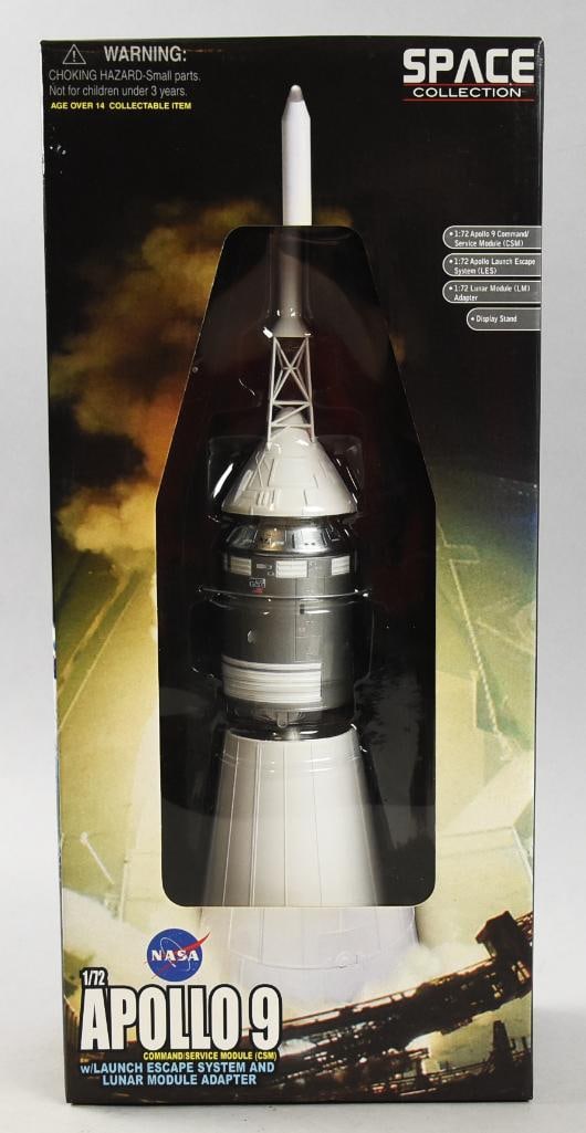 2011 Dragon Models NASA Apollo 9 1/72 Scale-MIB-NOS: 2011 Dragon Models NASA Apollo 9 1/72 Scale-MIB-NOS. Single owner collection inspired by the 1969 Moon Landing.