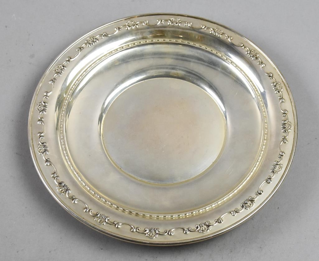 Vintage Gorham Strasbourg 10" Sterling Plate: Lovely piece from Gorham Manufacturing Co. This plate is in the Strasbourg pattern with delicate scrolls and flowers around the rim. Well marked on the bottom and measures approx. 10" across with an o