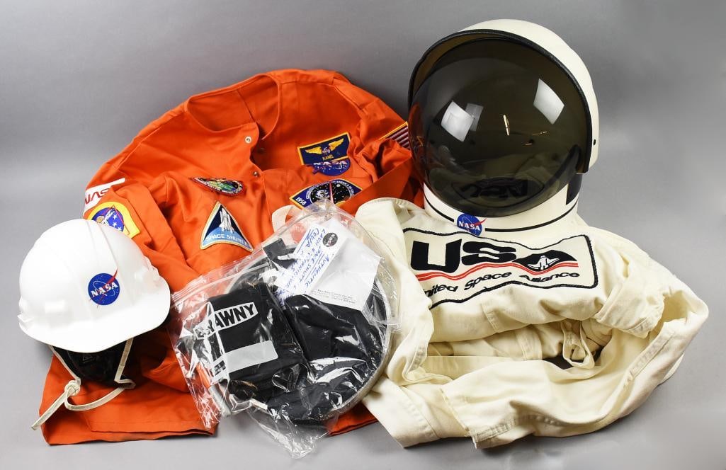 Authentic NASA Space Suit & Vintage Space Suit Costume (1 of 15)