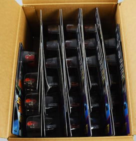 (27) 1999-2000 Johnny Lightning Racing Machines-MOC-NOS