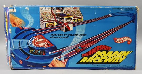 1978 Mattel Hot Wheels Thundershift Roarin' Raceway-MIB