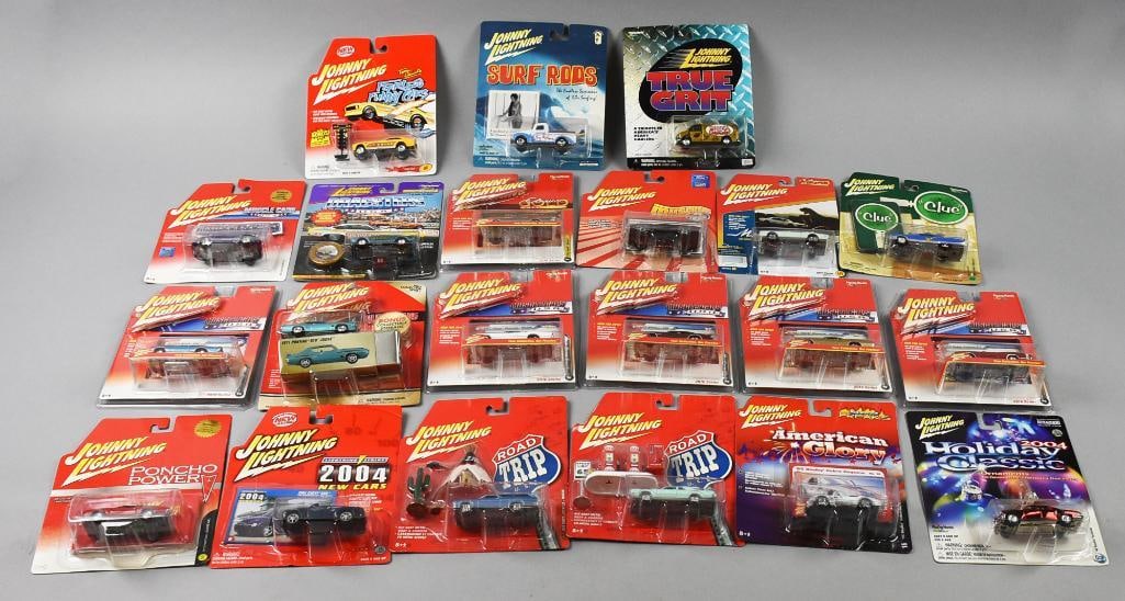 (21) 1990s-2000s Johnny Lightning Assortment-MOC-NOS (1 of 4)