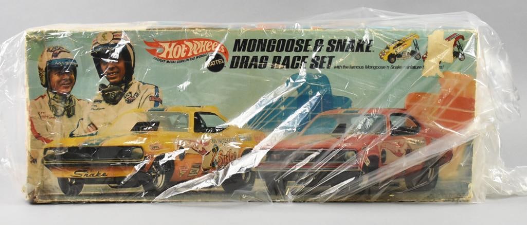1969 Mattel Hot Wheels Mongoose & Snake Drag Race Set (1 of 7)